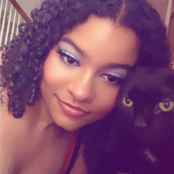 yannasolovely